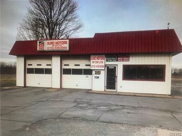 8284 Brewerton Road, Cicero, NY 13039