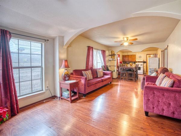 2900 Castro ST, Austin, TX 78702