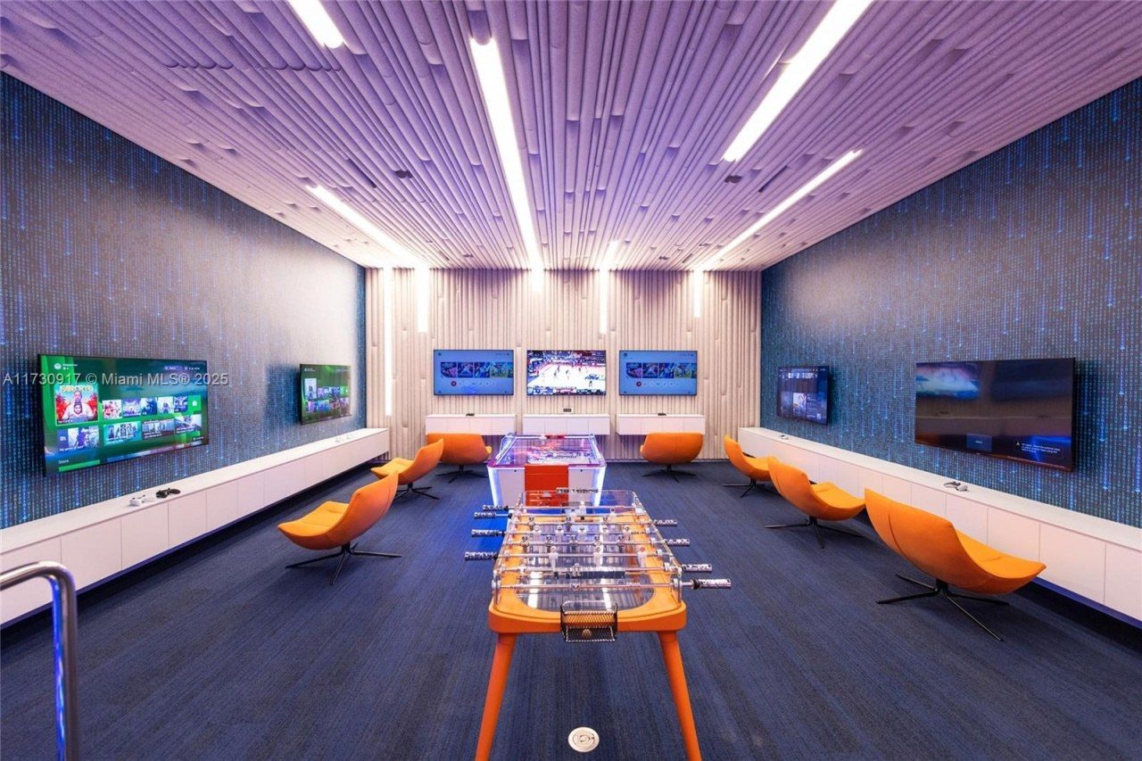 17901 Collins, Unit Ph4705, Sunny Isles Beach, FL 33160 Photo