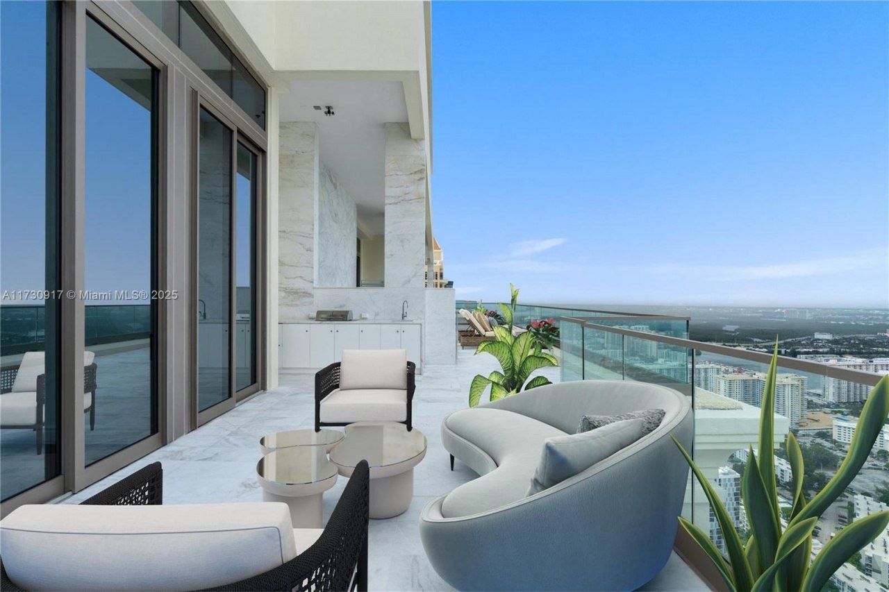 17901 Collins, Unit Ph4705, Sunny Isles Beach, FL 33160 Photo