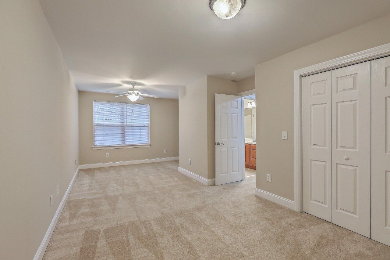 127 Steeple Point Court Photo 22