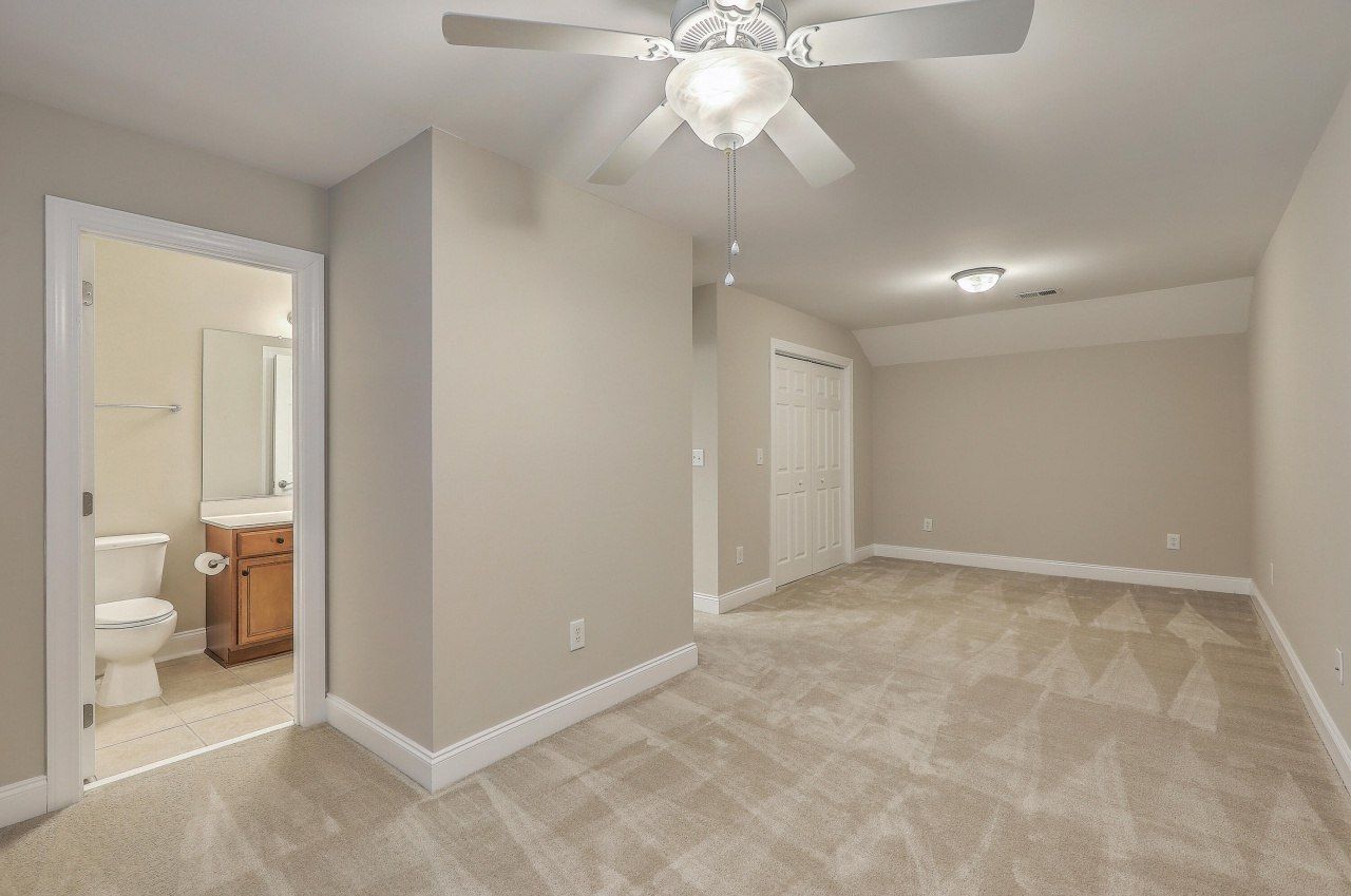 127 Steeple Point Court Photo 24