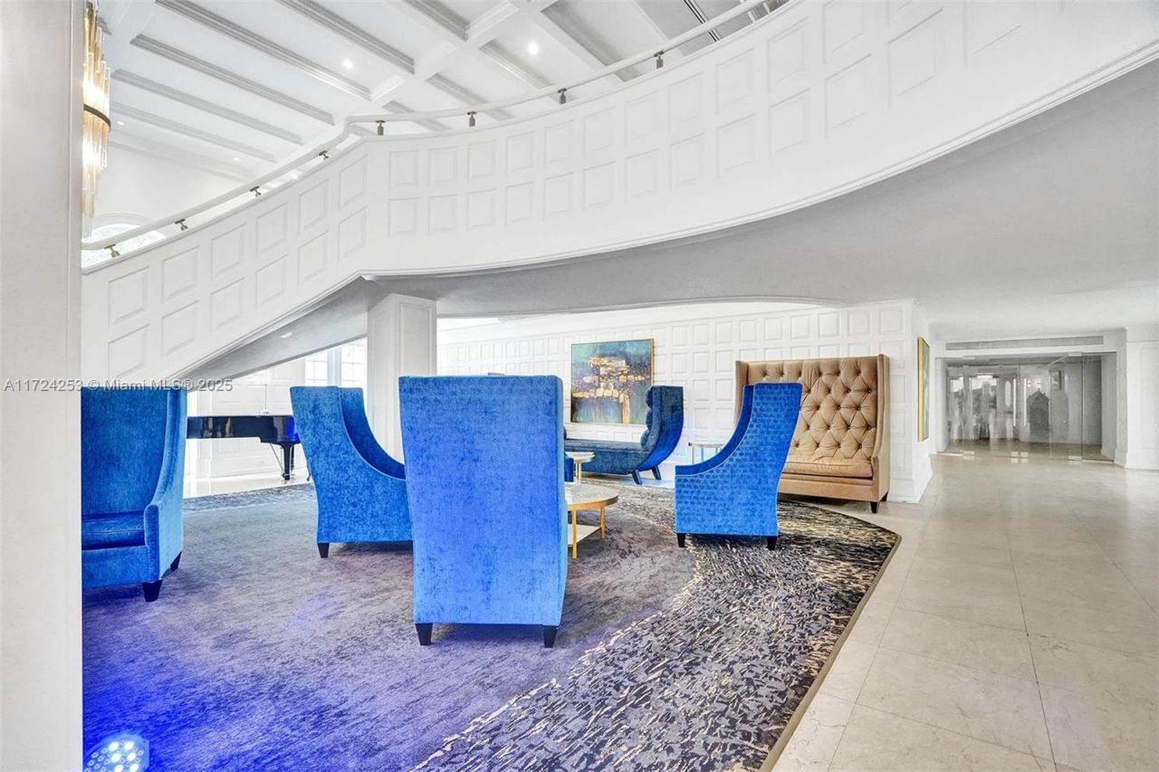 5225 Collins Ave, Unit 501, Miami Beach, FL 33140 Photo