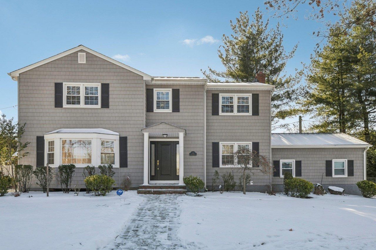 4 Main Avenue Garden City, NY 11530