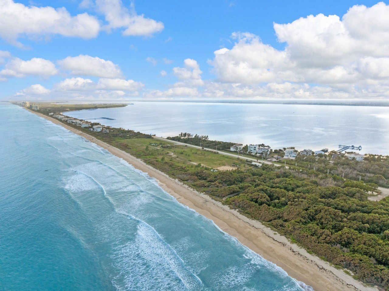 7671 Pelican Pointe Drive, Jensen Beach, FL 34957 Photo