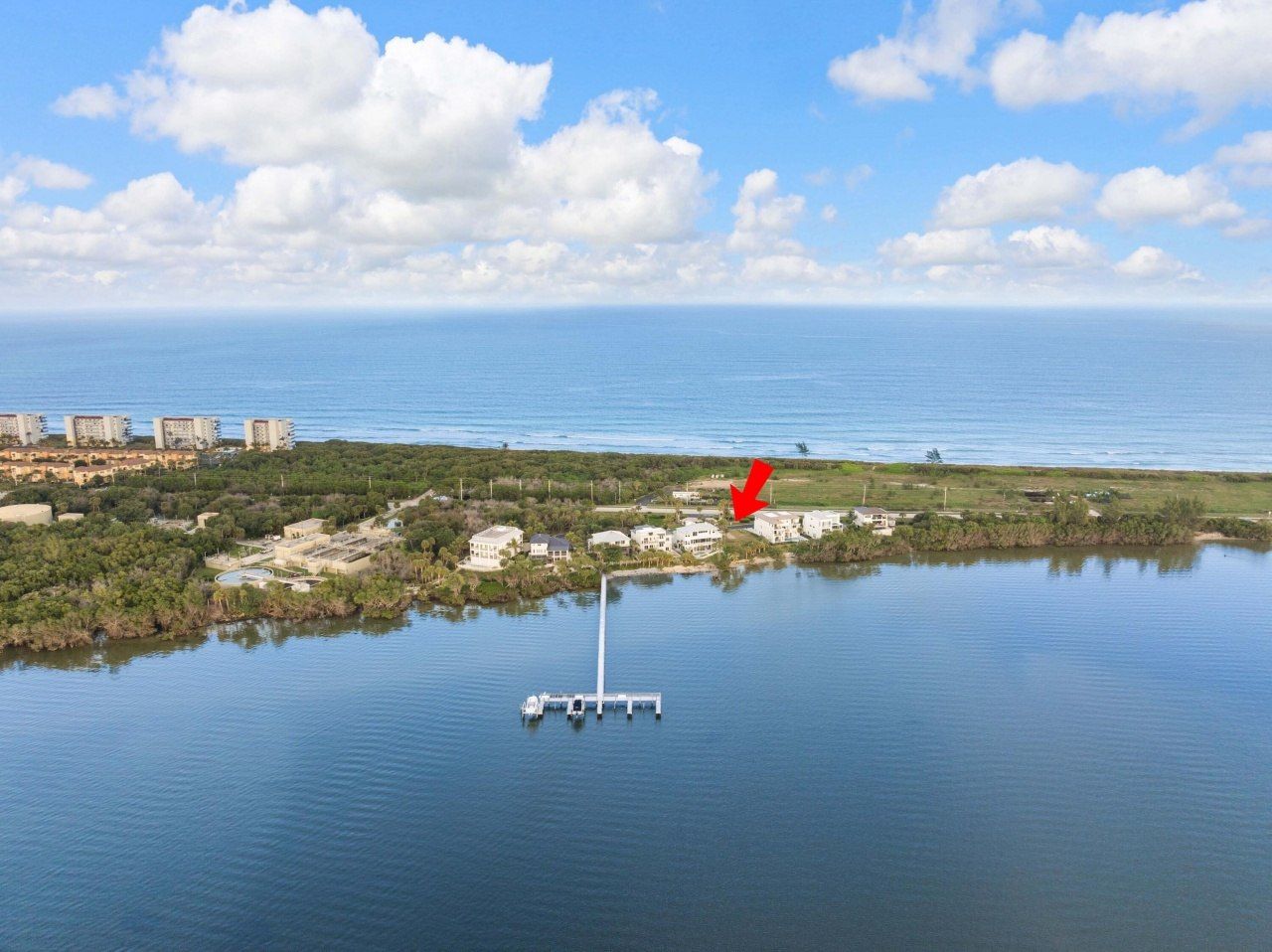 7671 Pelican Pointe Drive, Jensen Beach, FL 34957 Photo