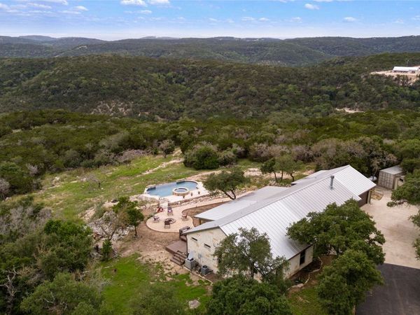 112 MOUNTAIN LAUREL LN, Pipe Creek, TX 78063