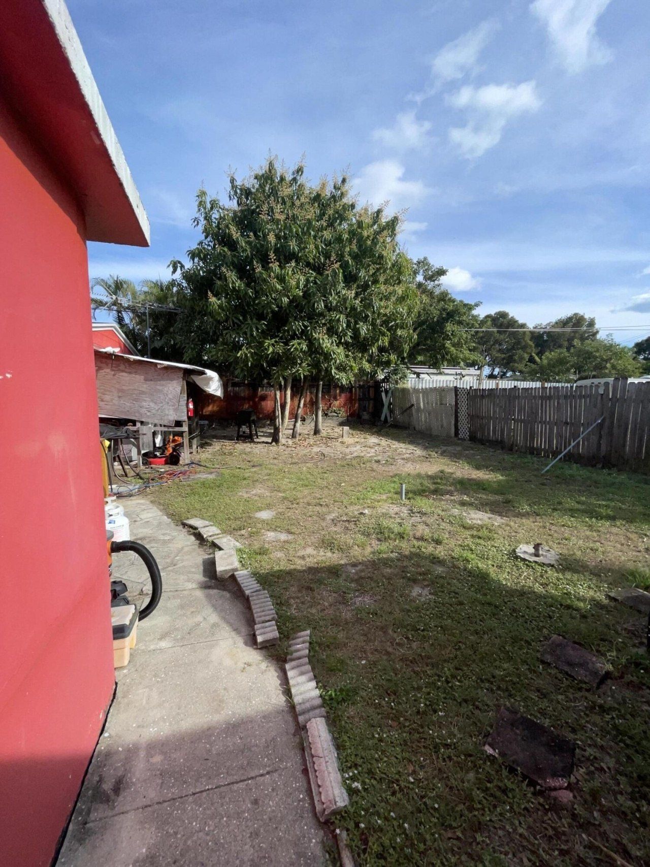 3024 Glenwood Road, West Palm Beach, FL 33405 Photo