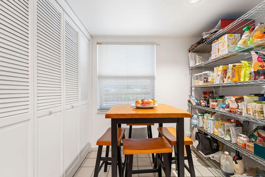 356 Golfview Road, Unit 505, North Palm Beach, FL 33408 Photo