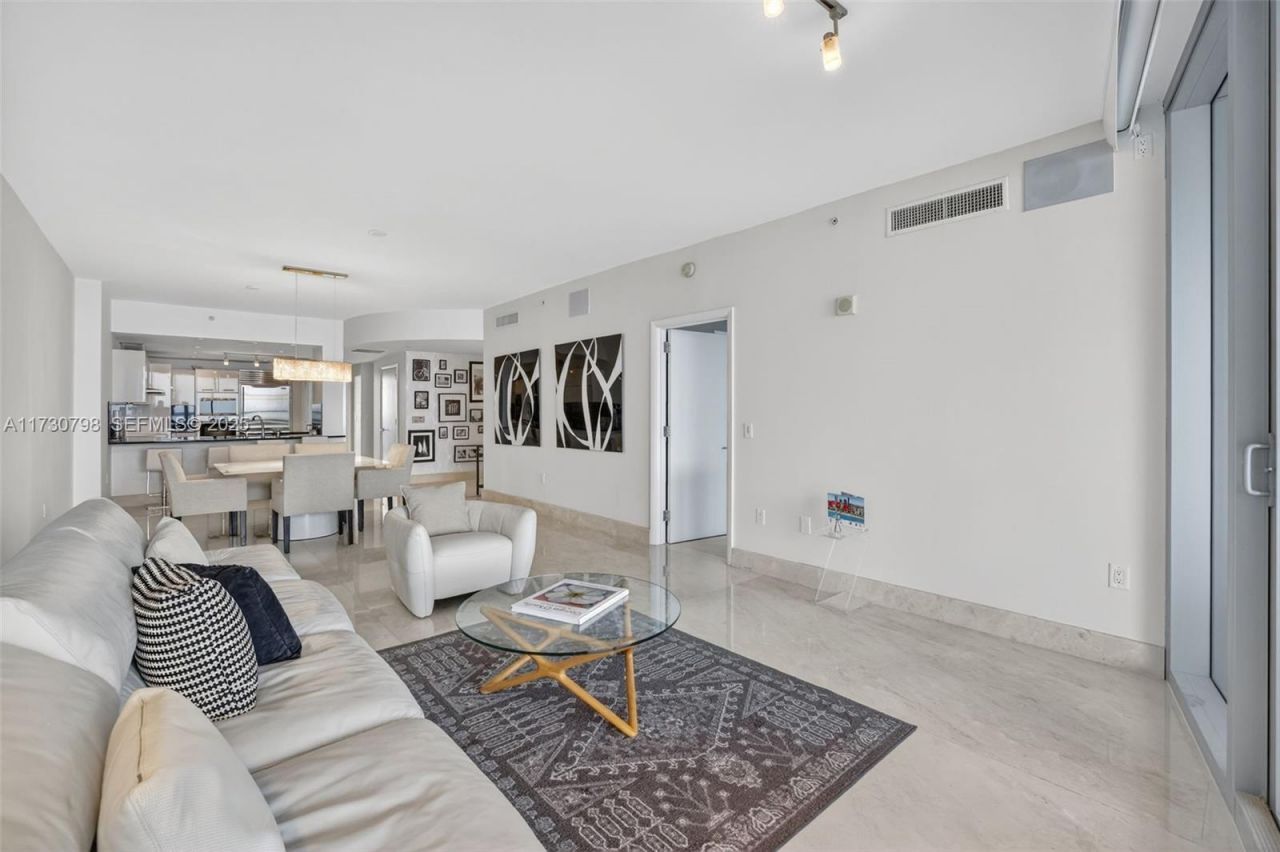 17121 Collins Ave, Unit 3905, Sunny Isles Beach, FL 33160 Photo