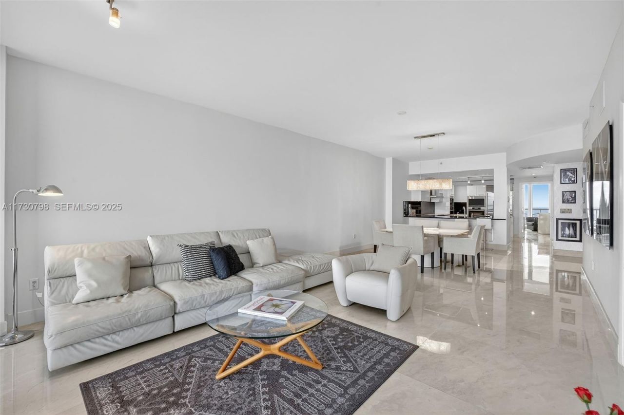 17121 Collins Ave, Unit 3905, Sunny Isles Beach, FL 33160 Photo
