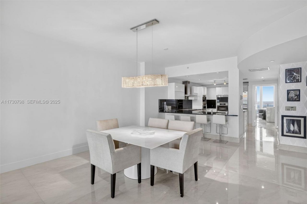 17121 Collins Ave, Unit 3905, Sunny Isles Beach, FL 33160 Photo