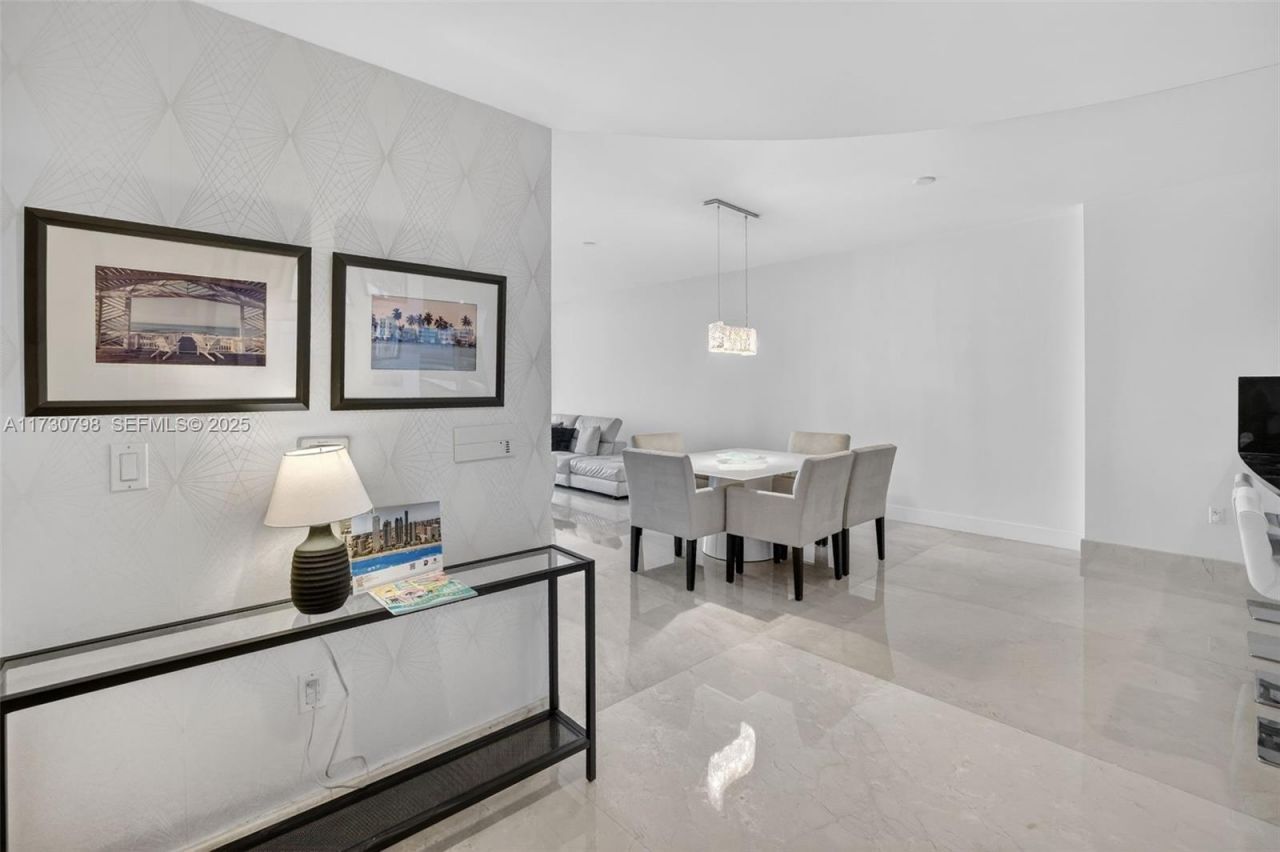 17121 Collins Ave, Unit 3905, Sunny Isles Beach, FL 33160 Photo