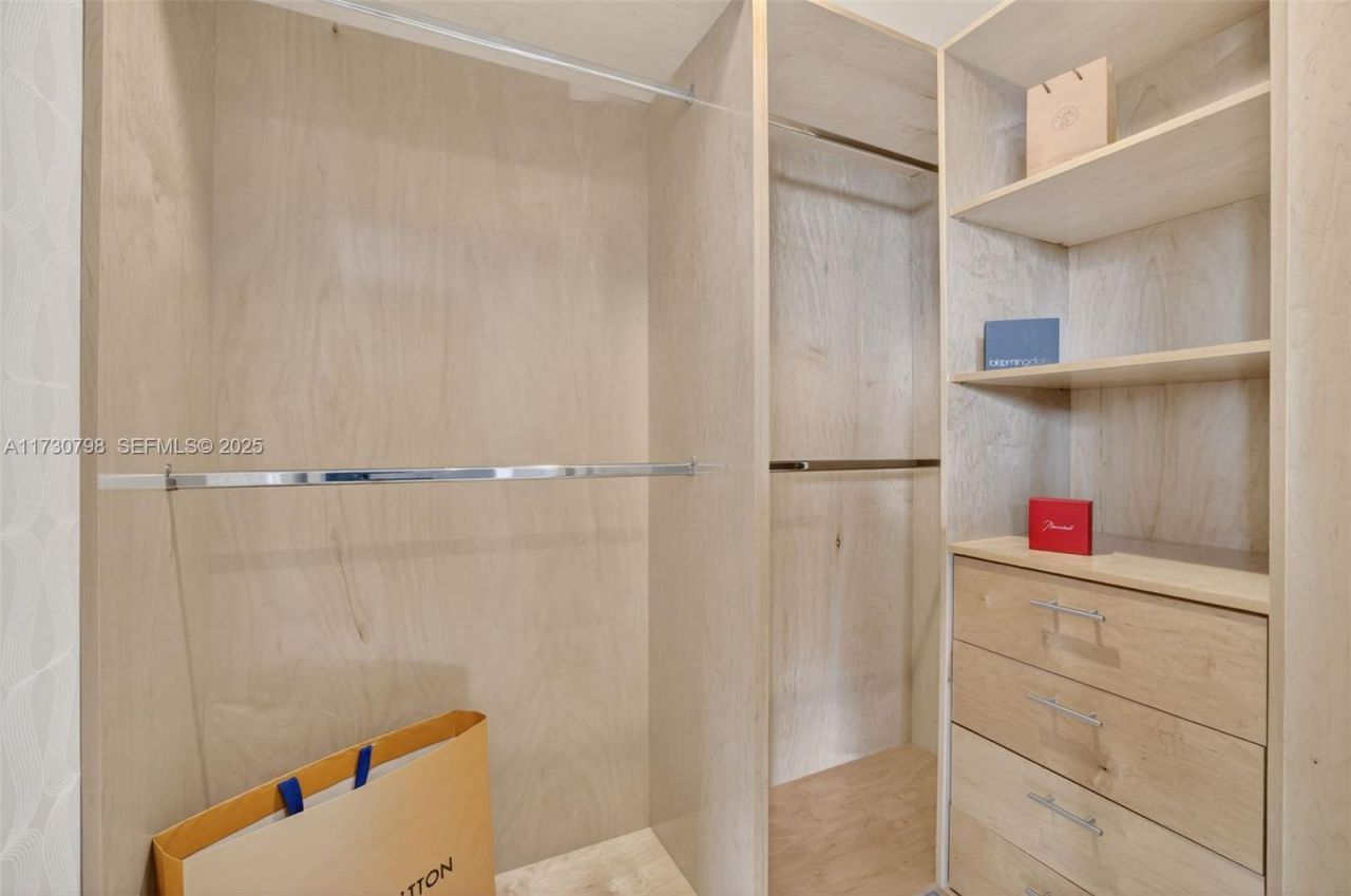 17121 Collins Ave, Unit 3905, Sunny Isles Beach, FL 33160 Photo