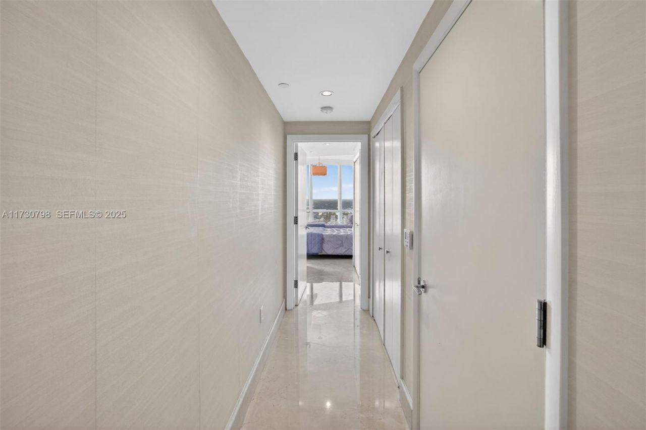 17121 Collins Ave, Unit 3905, Sunny Isles Beach, FL 33160 Photo