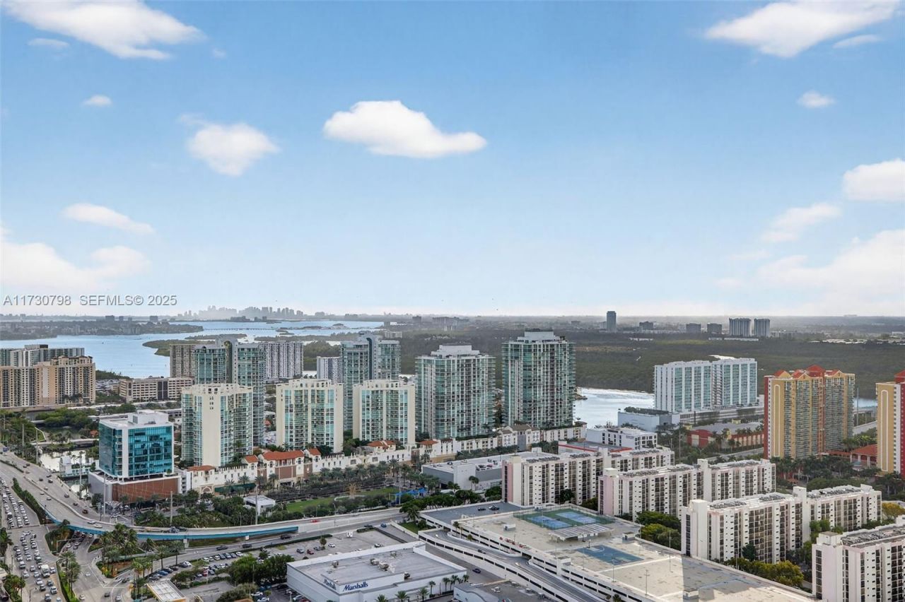 17121 Collins Ave, Unit 3905, Sunny Isles Beach, FL 33160 Photo