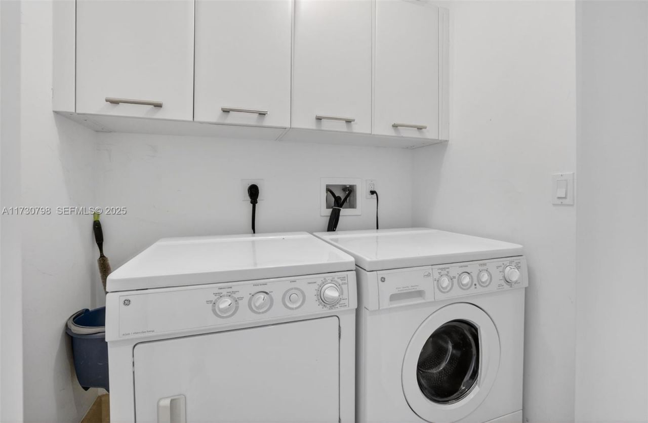 17121 Collins Ave, Unit 3905, Sunny Isles Beach, FL 33160 Photo