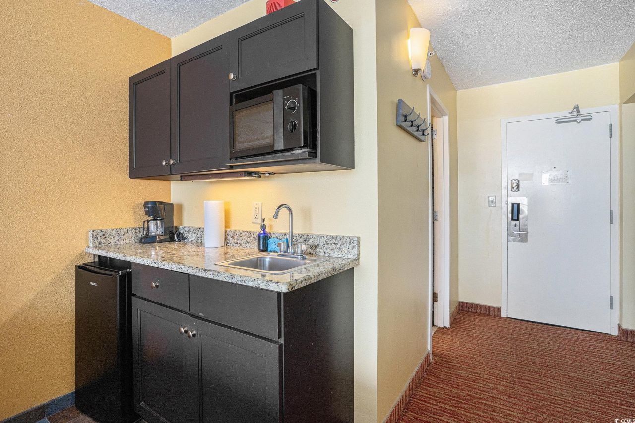 1501 S Ocean Blvd. Photo 9