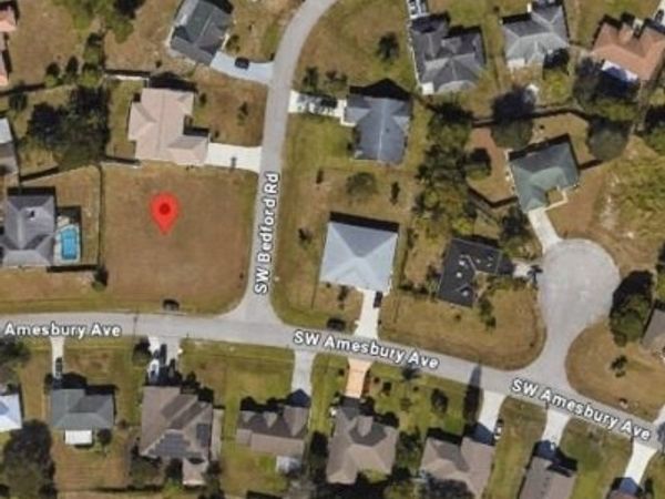 297 SW Bedford Rd, Port St Lucie, FL 34953