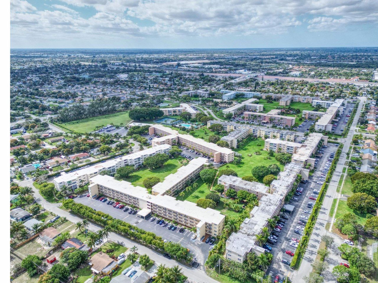 2615 NE 3rd Court, Unit 317, Boynton Beach, FL 33435 Photo