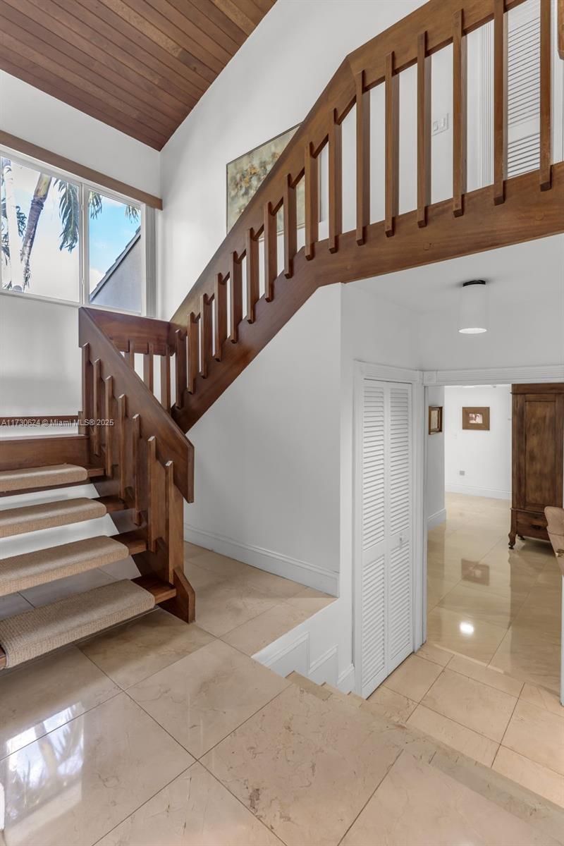 9260 SW 101 St, Miami, FL 33176 Photo