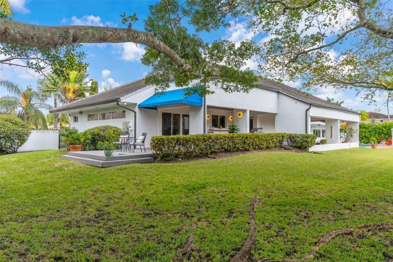 9260 SW 101 St, Miami, FL 33176 Photo