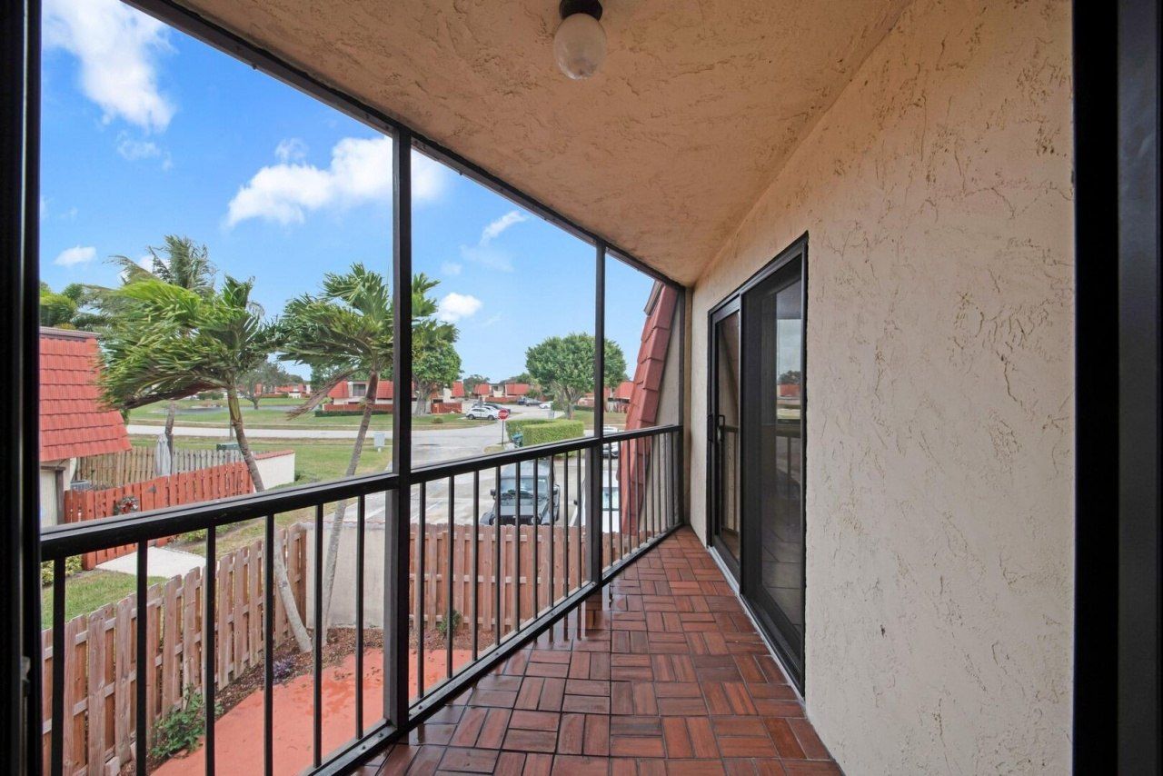 3798 Victoria Drive, West Palm Beach, FL 33406 Photo