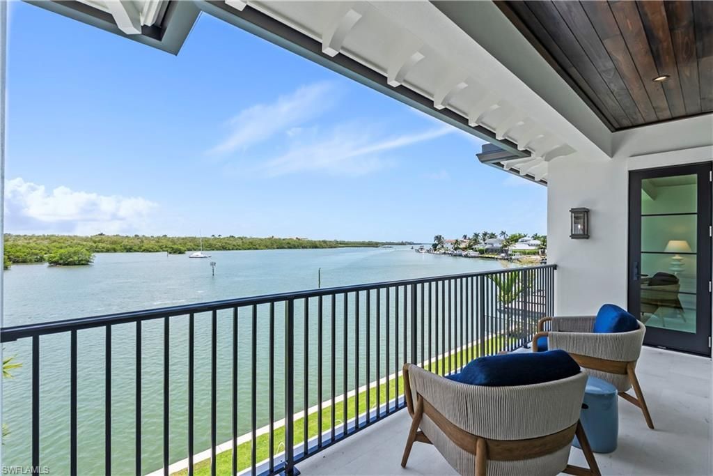 2375 Snook Dr, Naples, FL 34102 Photo