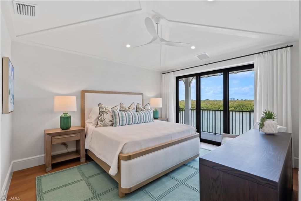 2375 Snook Dr, Naples, FL 34102 Photo