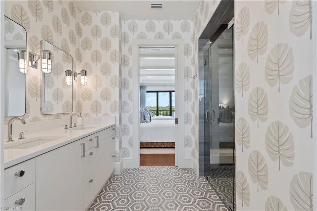 2375 Snook Dr, Naples, FL 34102 Photo