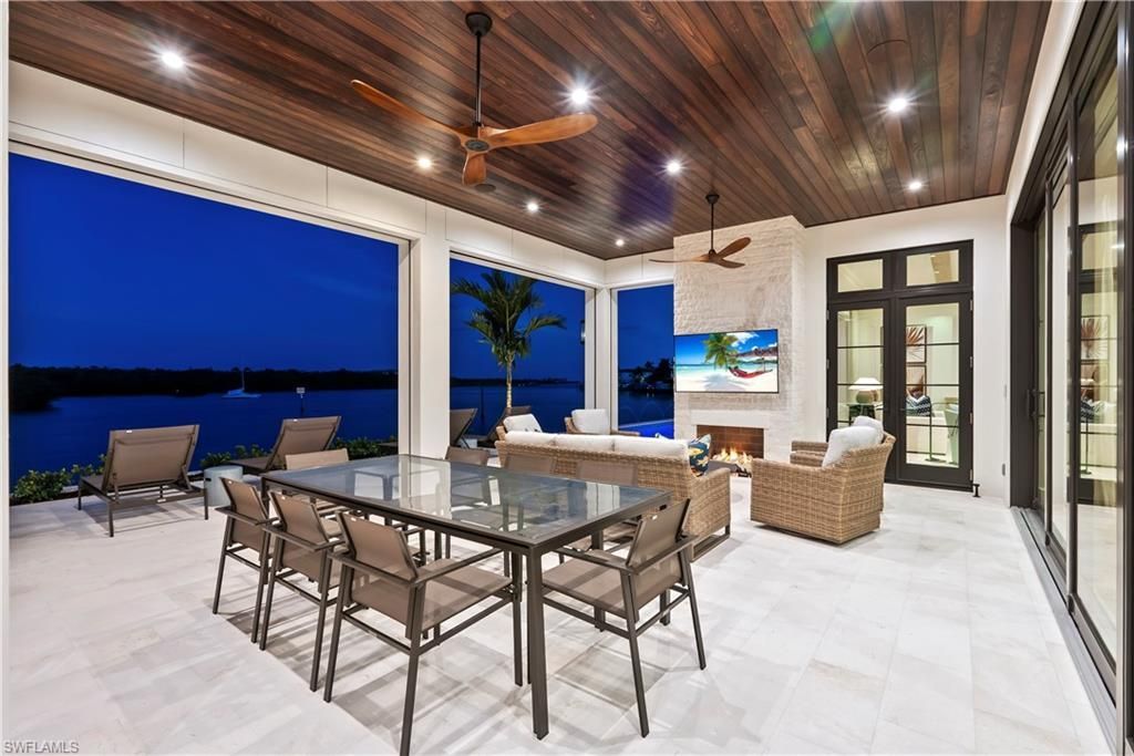 2375 Snook Dr, Naples, FL 34102 Photo