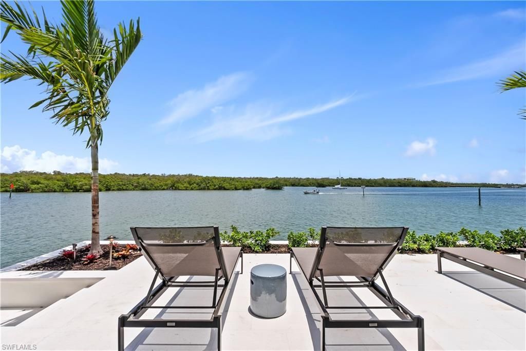 2375 Snook Dr, Naples, FL 34102 Photo