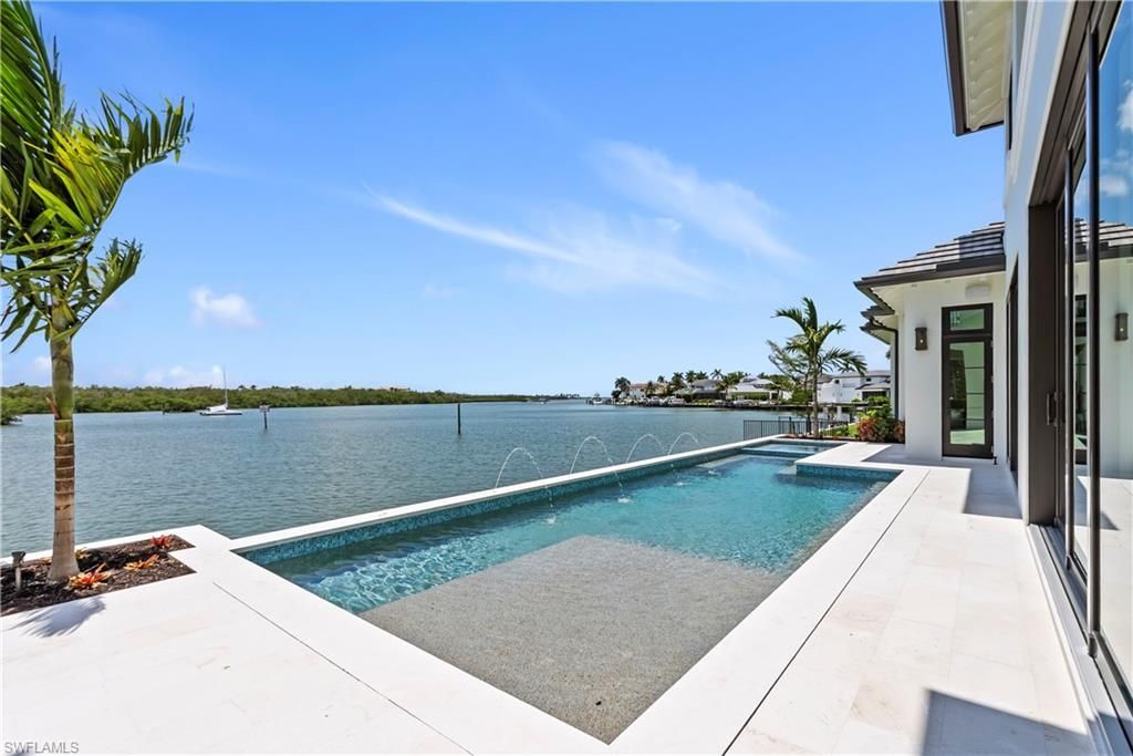 2375 Snook Dr, Naples, FL 34102 Photo