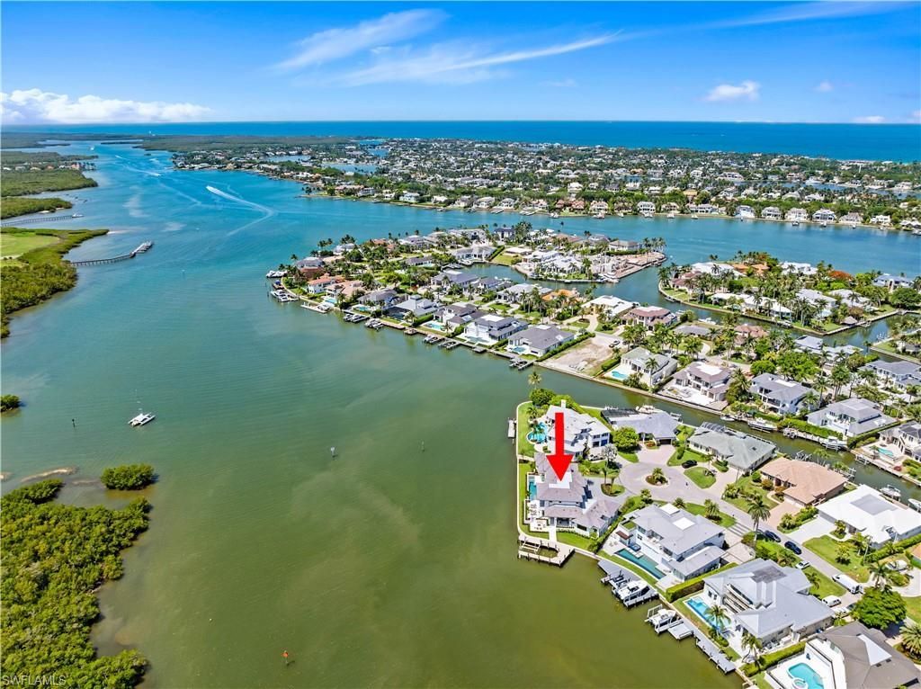 2375 Snook Dr, Naples, FL 34102 Photo