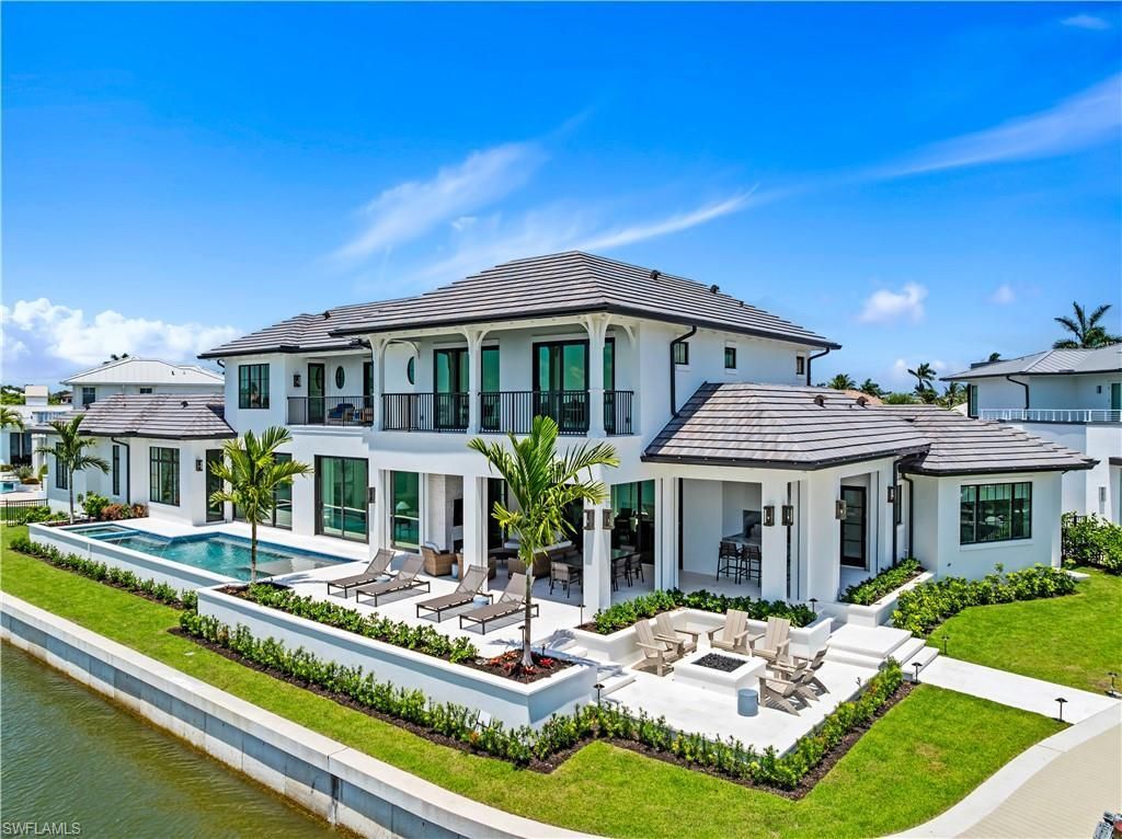 2375 Snook Dr, Naples, FL 34102 Photo