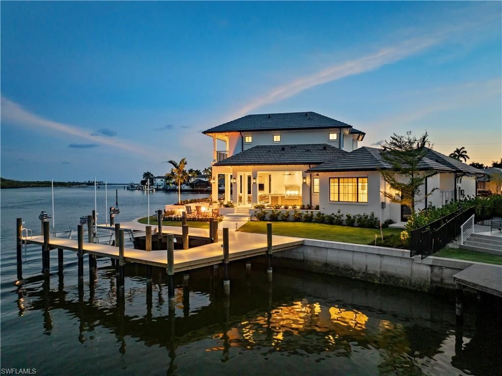 2375 Snook Dr, Naples, FL 34102 Photo