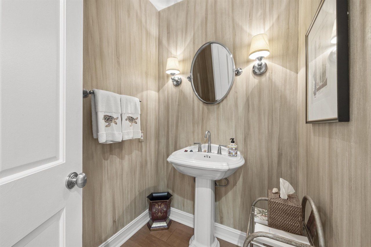 5657 Baltusrol Ct, Unit 2B, Sanibel, FL 33957 Photo