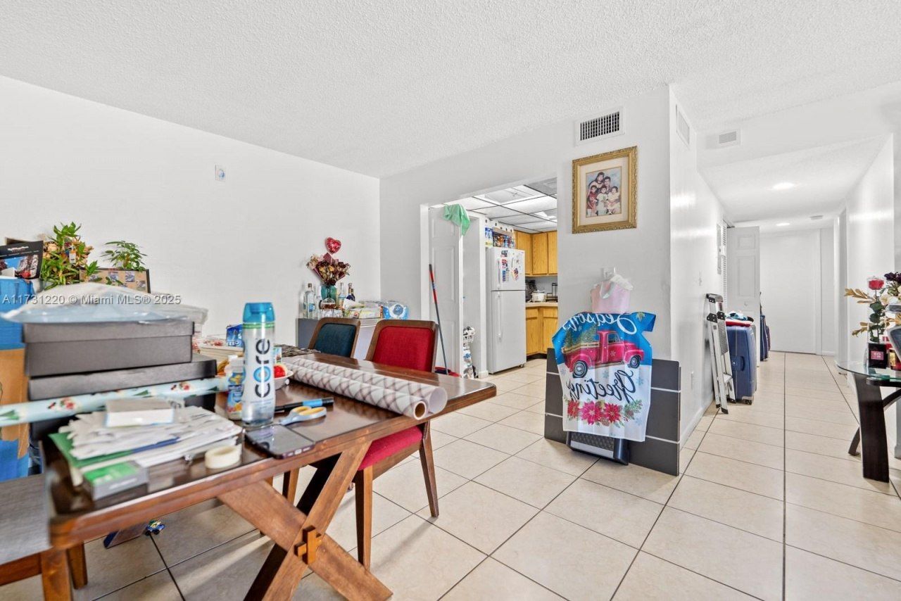 2020 NW 119th St, Unit 1122, Miami, FL 33167 Photo