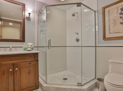 6750 N North Lake Boulevard, Tahoe Vista, CA 96148 Photo