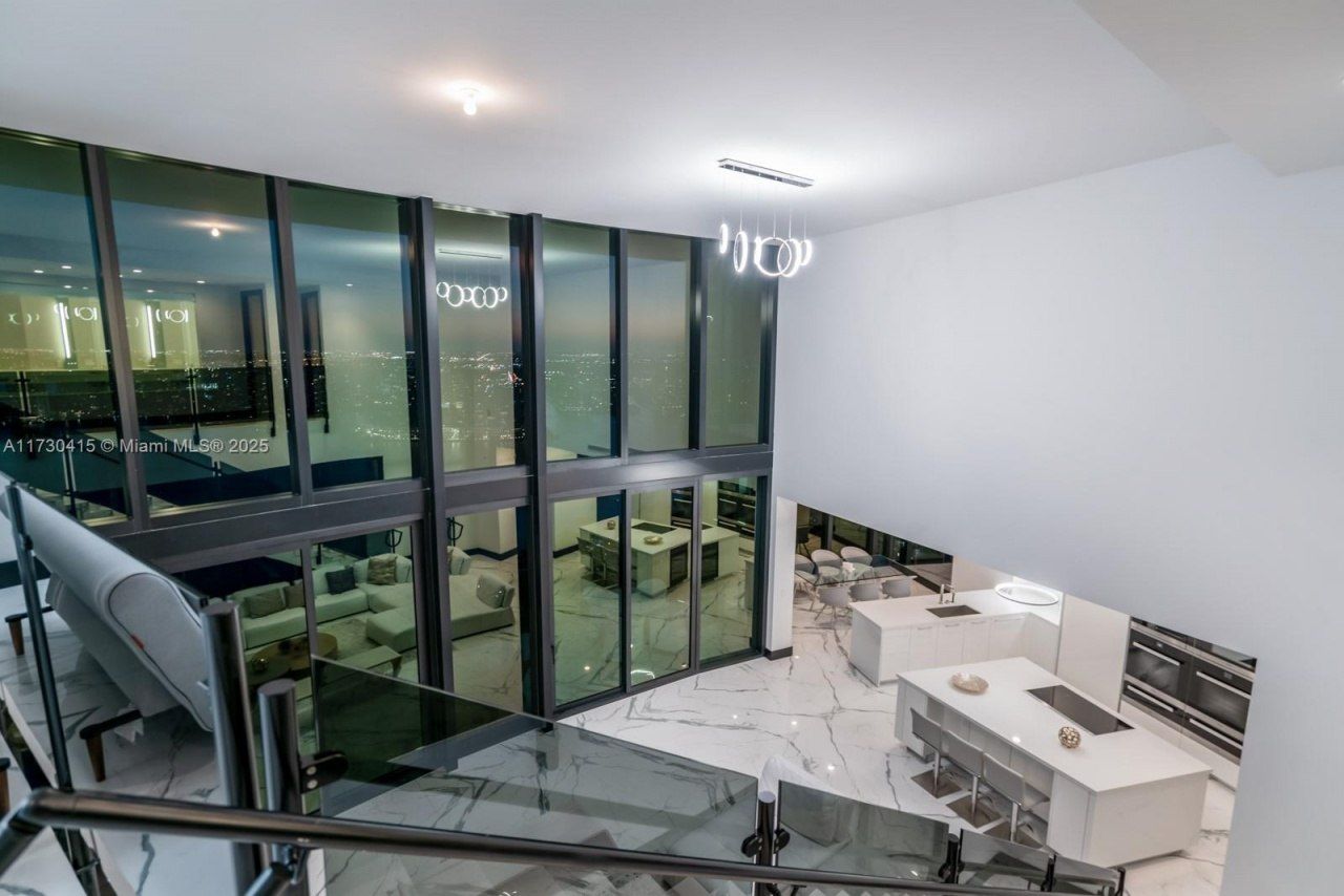 18555 Collins Ave, Unit 4203, Sunny Isles Beach, FL 33160 Photo