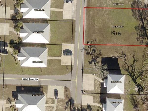 1918 Coach Scovel Way, Panama City, FL 32405