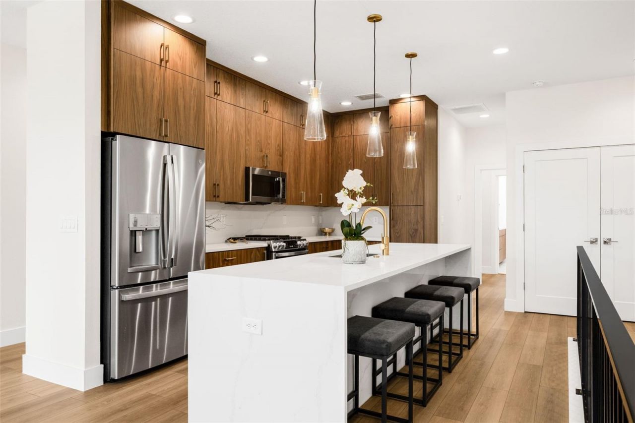 460 87th Avenue North, Saint Petersburg, FL 33702 Photo