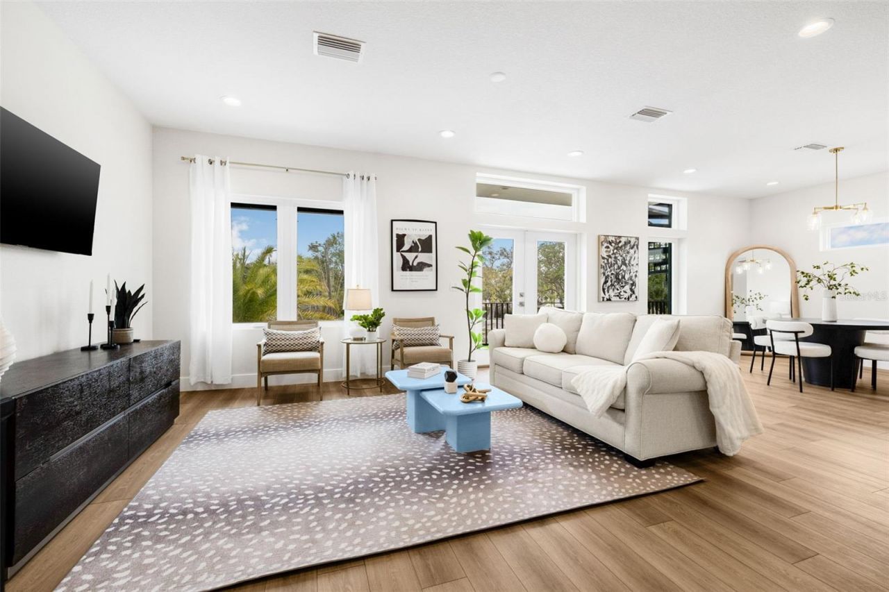 460 87th Avenue North, Saint Petersburg, FL 33702 Photo