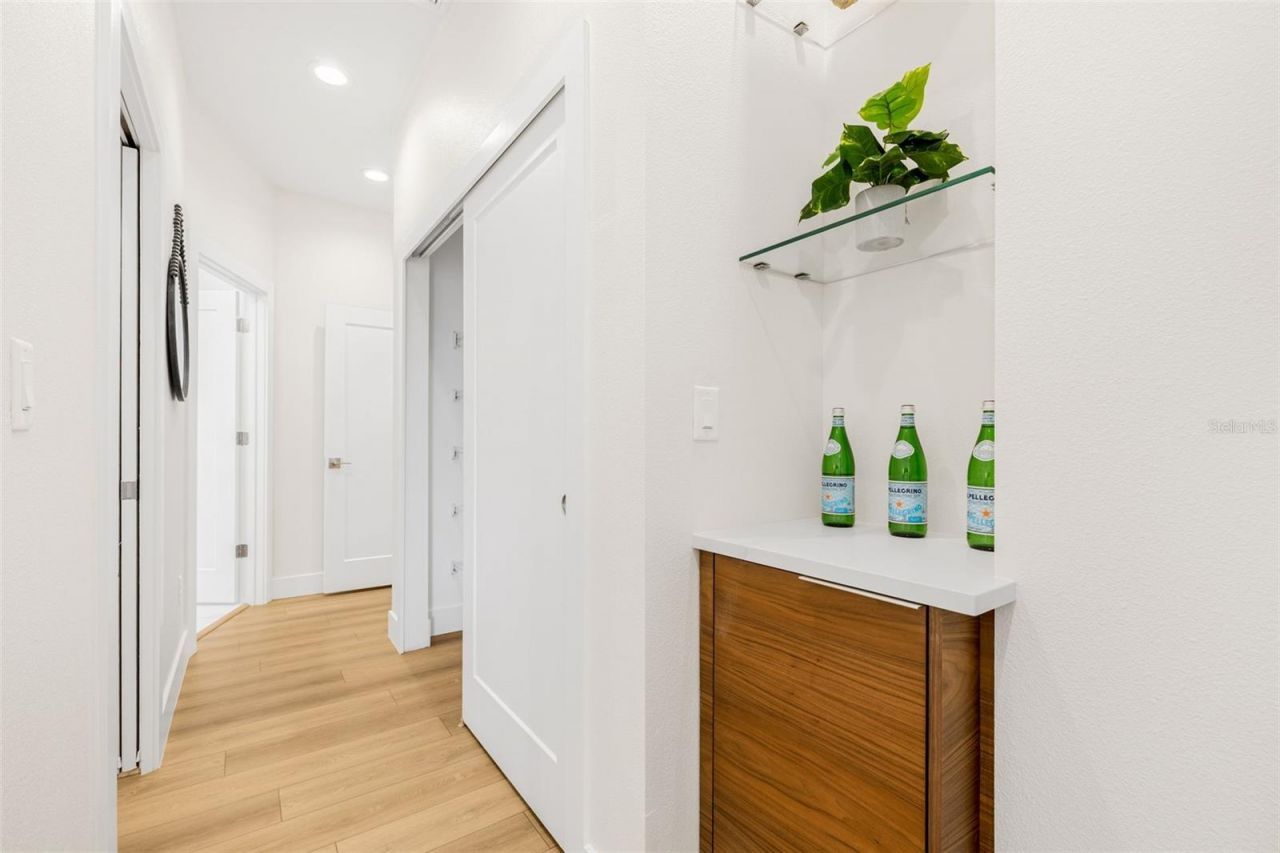 460 87th Avenue North, Saint Petersburg, FL 33702 Photo