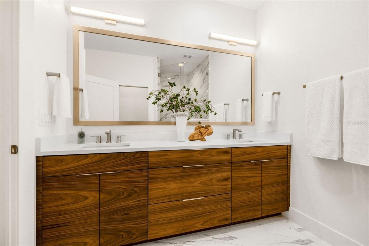 460 87th Avenue North, Saint Petersburg, FL 33702 Photo