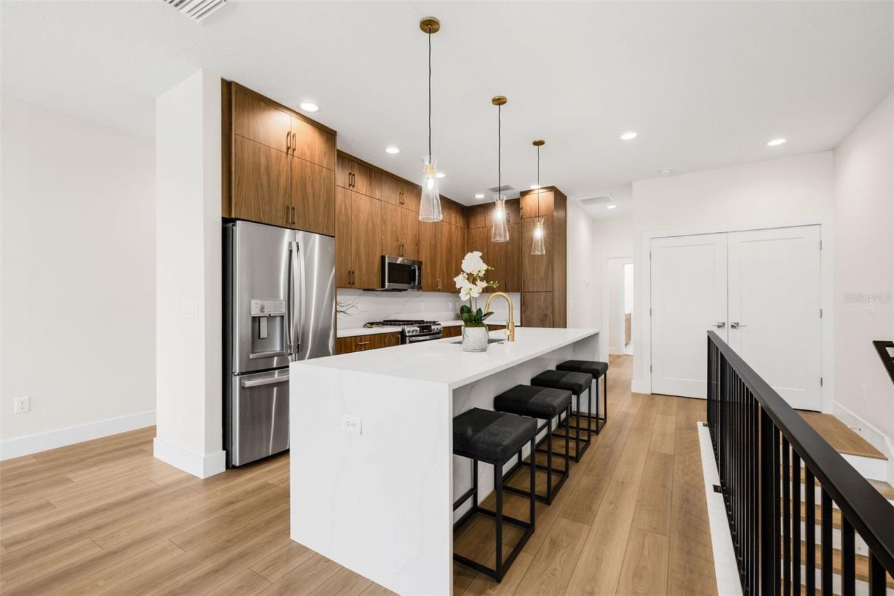 8631 5th Street North, Saint Petersburg, FL 33702 Photo