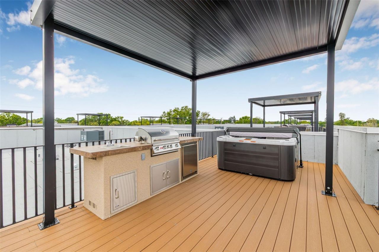 8631 5th Street North, Saint Petersburg, FL 33702 Photo