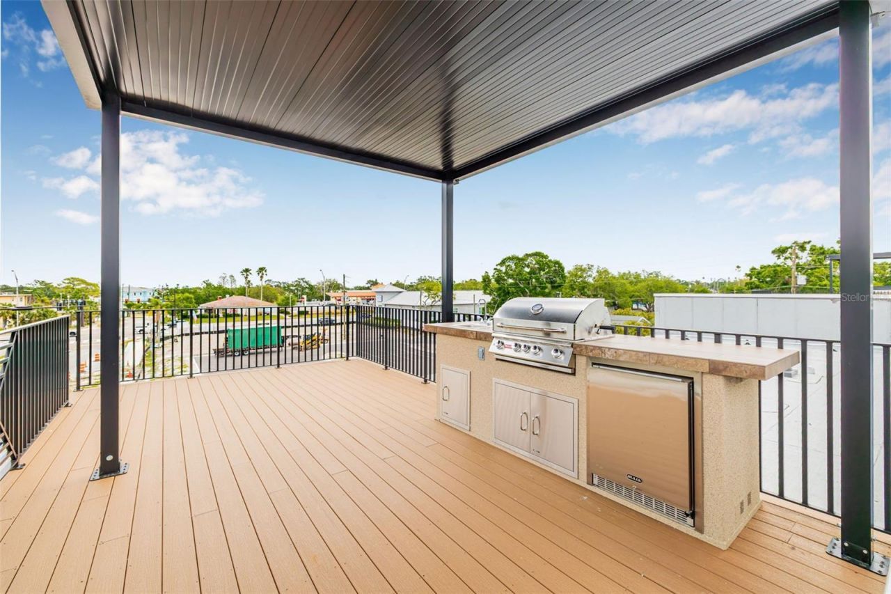 8631 5th Street North, Saint Petersburg, FL 33702 Photo