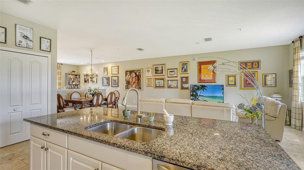 8115 Miramar Way, Unit 202, Lakewood Ranch, FL 34202 Photo