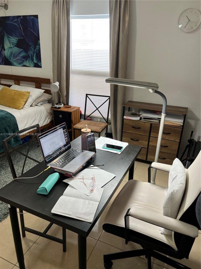 720 NW 30th Ave, Miami, FL 33125 Photo